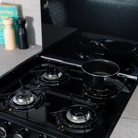 4-Burner cooktop