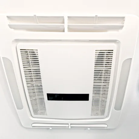 Roof mounted reverse cycle air conditioner