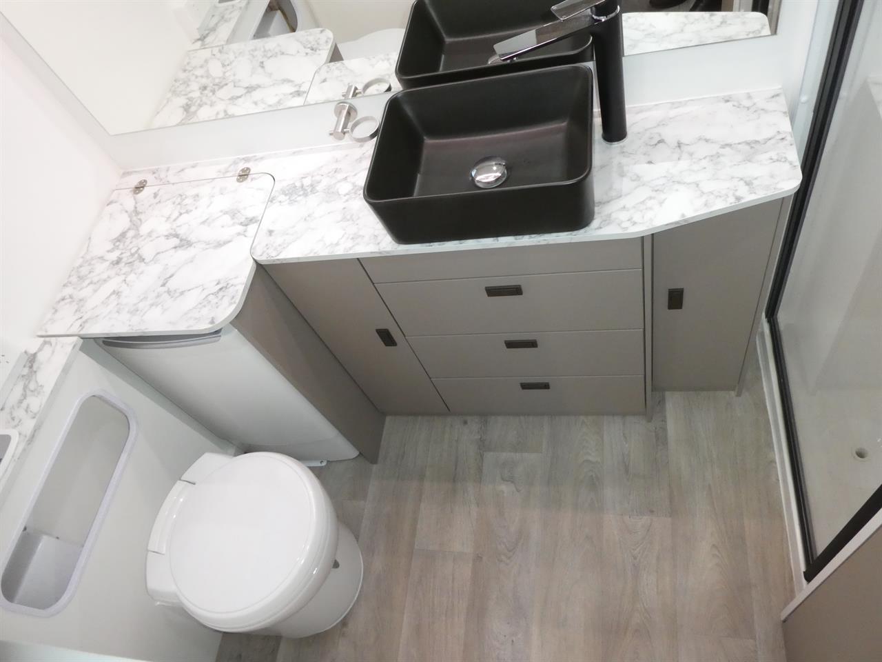 278bad57-fdd5-4f60-9ef7-8d3619682d9b-10