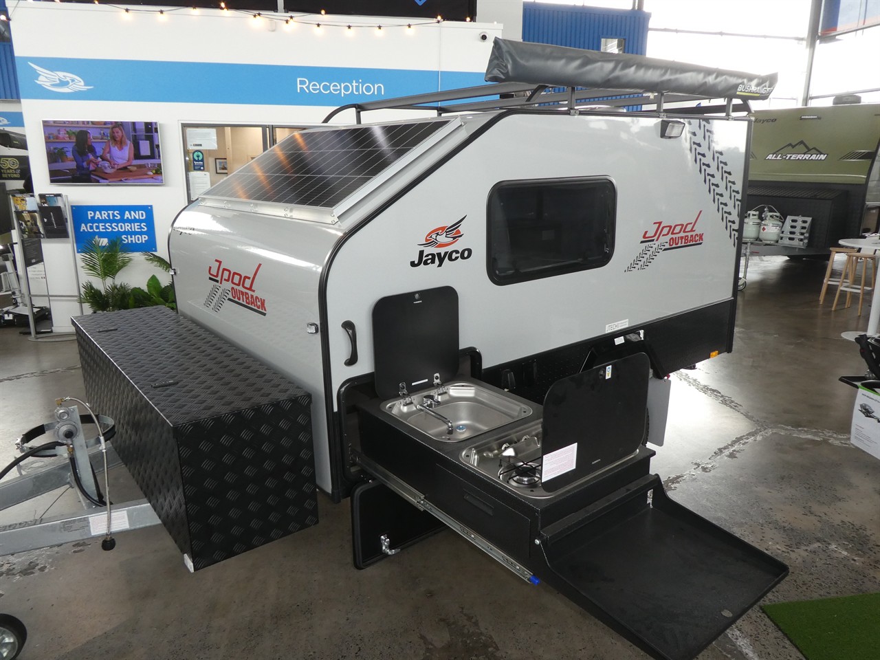 328a4f05-9d47-46da-a063-f3ae95c1b10c-2