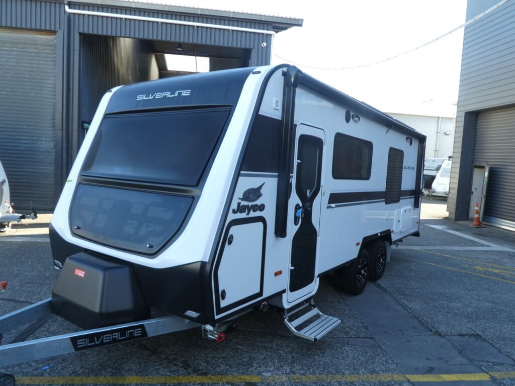 Vehicles 17 4131e531 e7c8 46e1 9b2b 9ae1d9a5518a 1