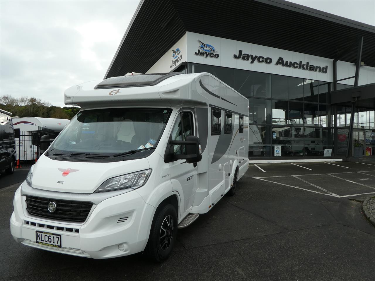 4daa8c90-9d07-4b5e-8c9e-6fae7413a69f-2