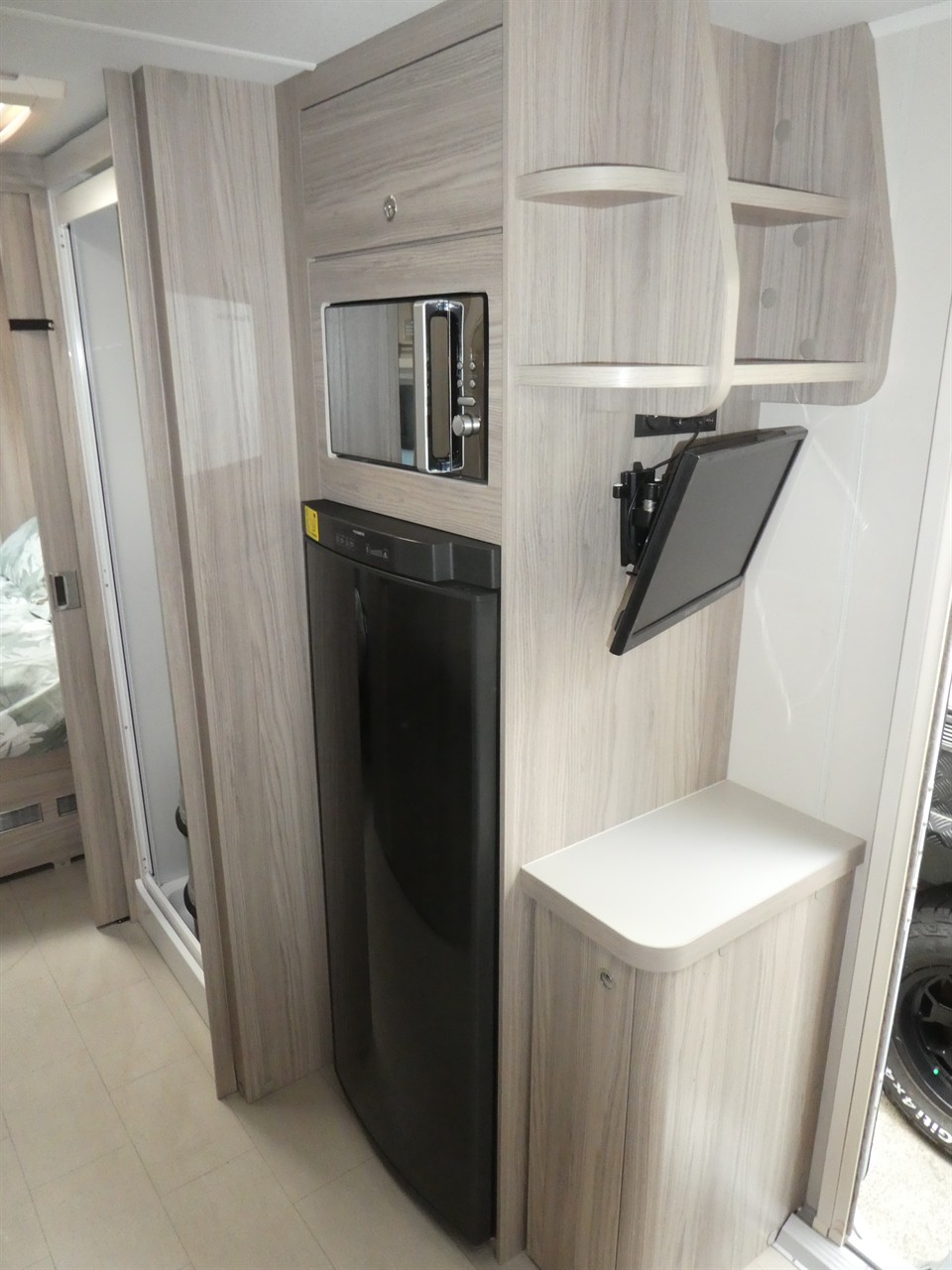 7c41c609-1438-44c0-82a4-1fe002c95f79-7