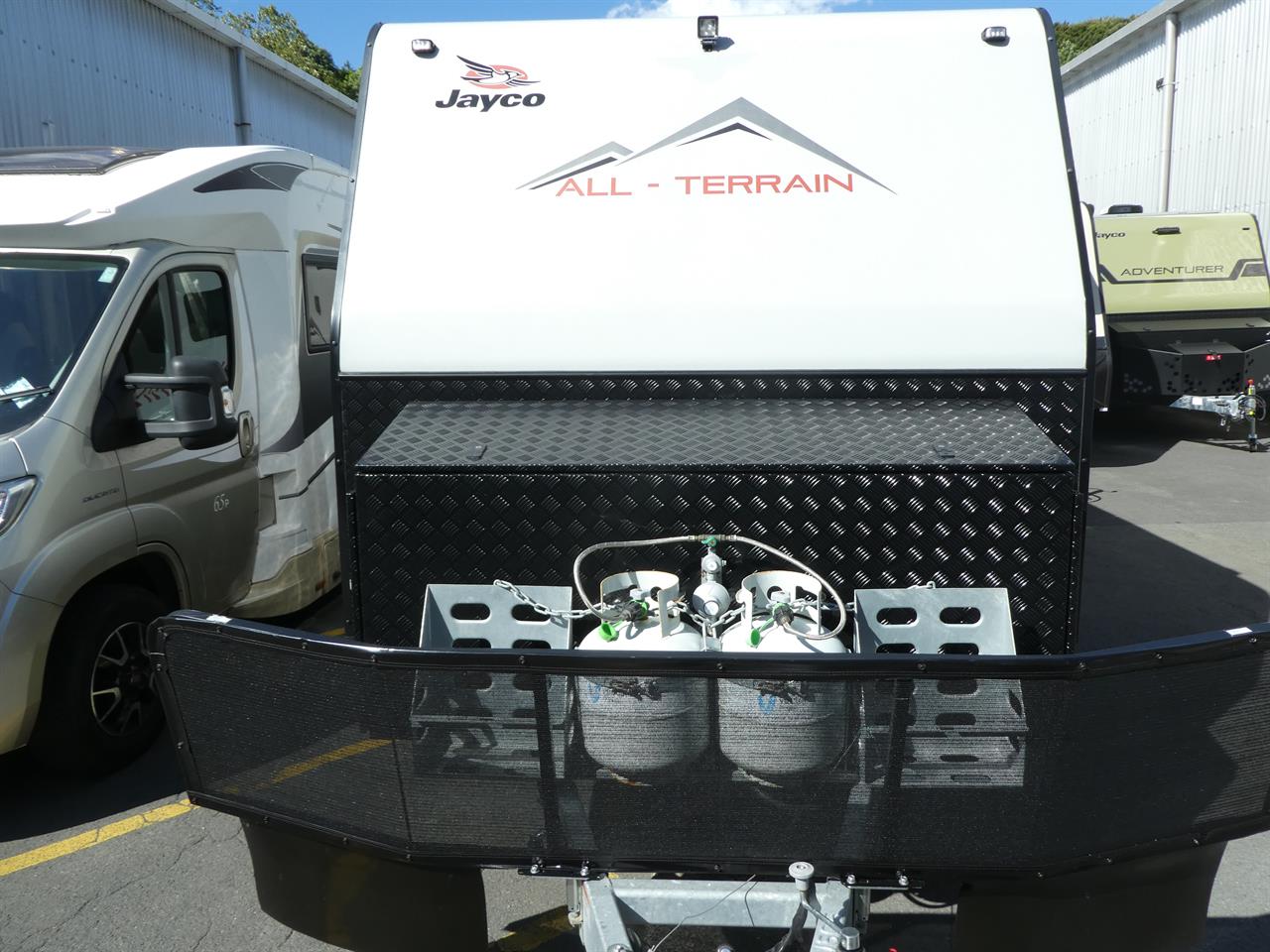 7ea644c2-77bd-4b5f-9b19-e78a95f59a3c-3