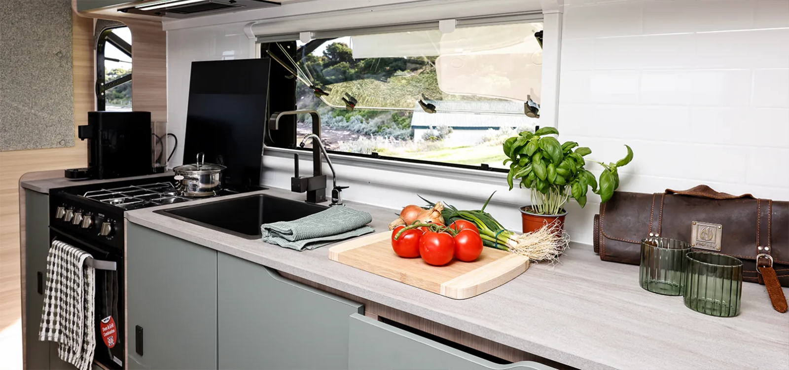 Discovery-InternalKitchen3-sm-1739750723