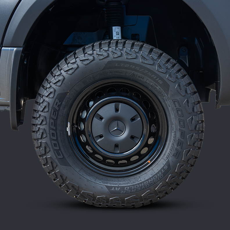 JRVAT792x792 sizzle image Wheel sm 1747890599