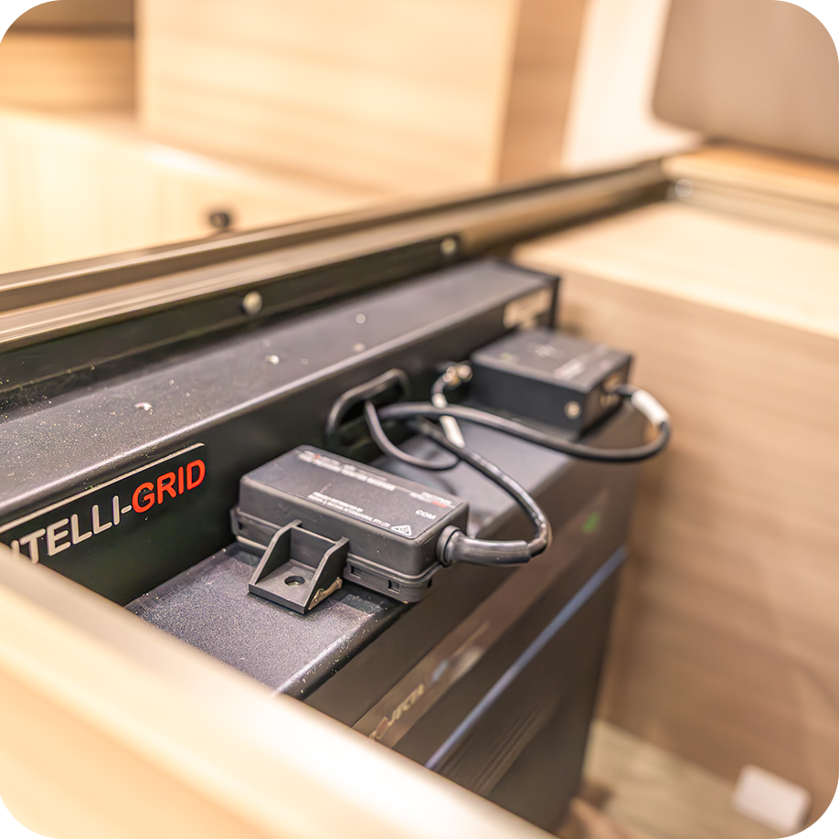 Power - 48V System with 4000W inverter