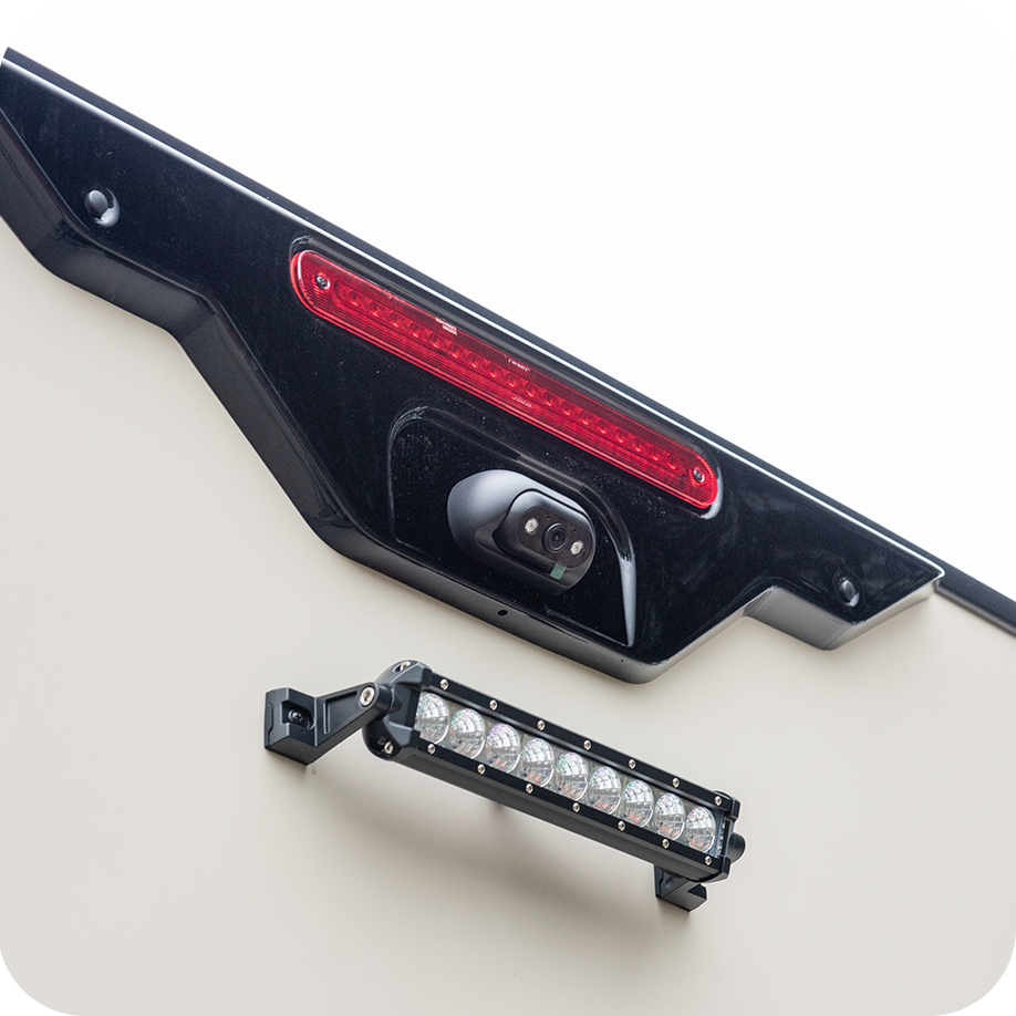 CROSSTRAK HYBRID 42 Single Wireless Reversing Camera