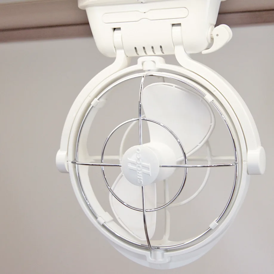 Sirocco fan to main bed