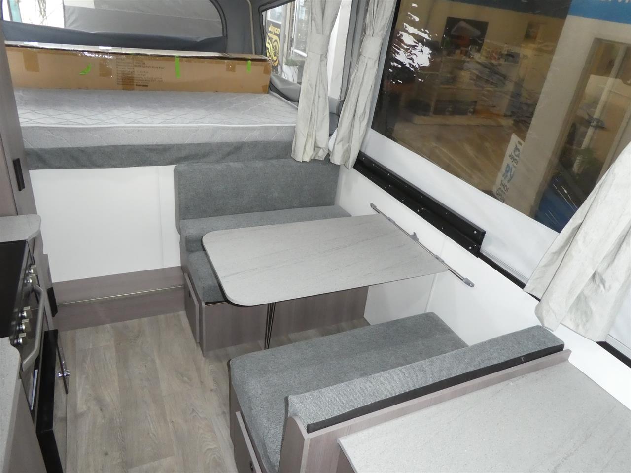 d8cb7f45-a61f-434b-88c3-879113d0005d-7